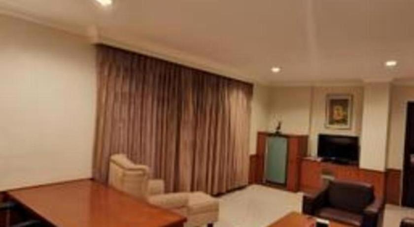 Horison Plaza Tegal Hotel Exterior photo